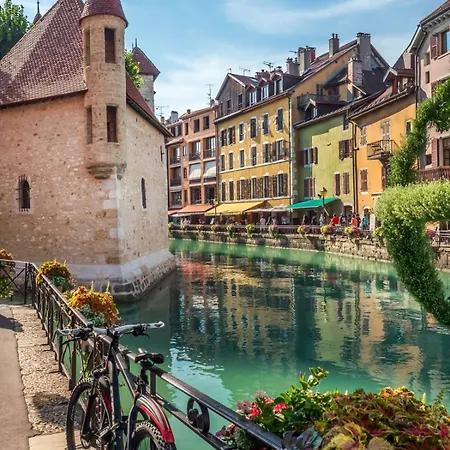 Chez Loverchy Apartamento Annecy